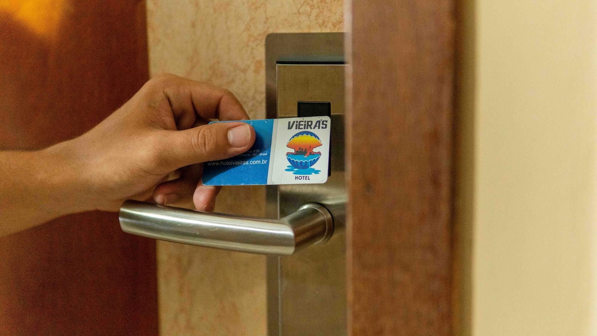 Hotel Vieiras Balneário Camboriú المظهر الخارجي الصورة