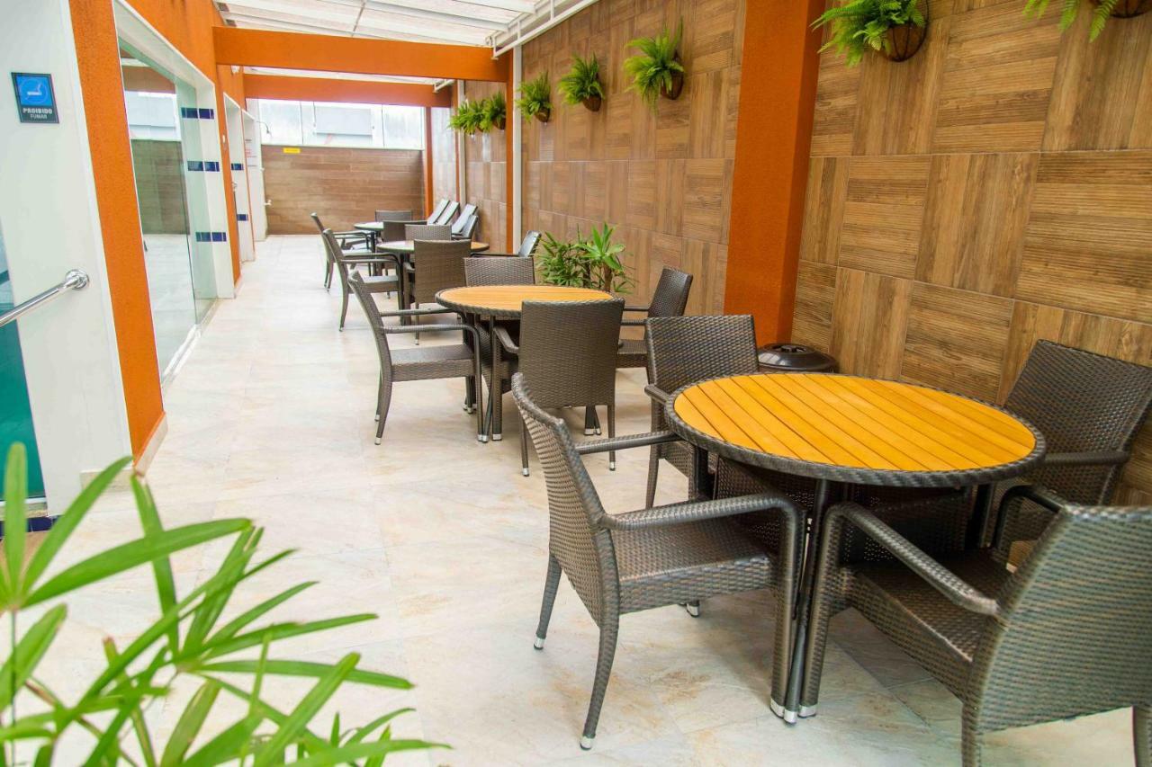 Hotel Vieiras Balneário Camboriú المظهر الخارجي الصورة